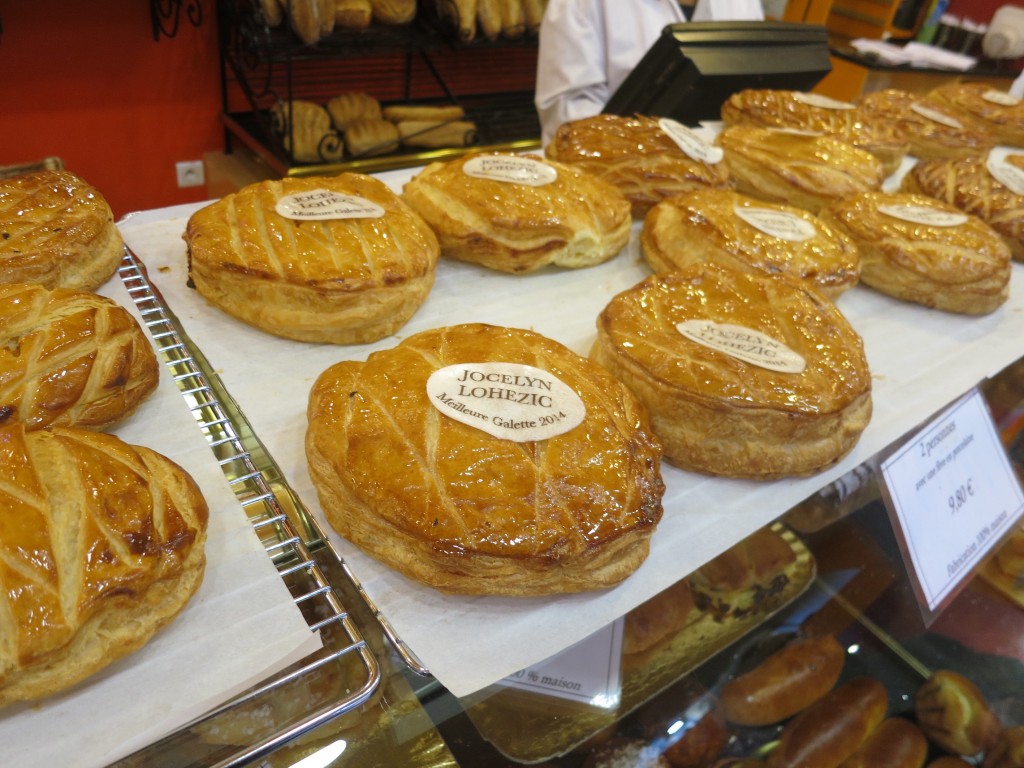 Galette des rois, feve, Crown, Hong Kong