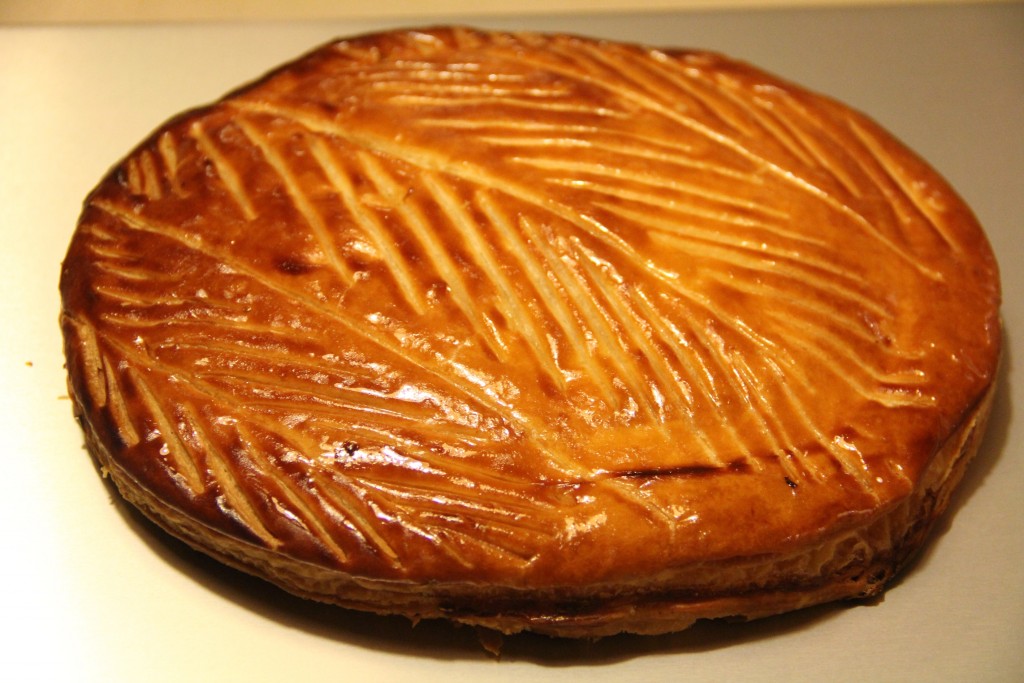 Couronne dorée pour galette des rois à 50 centimes – Miss Popcake